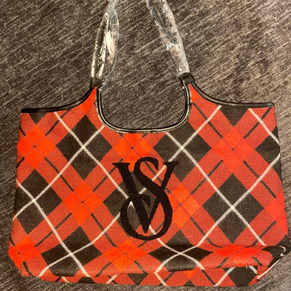 ￼ Victoria’s Secret plaid tote bag
